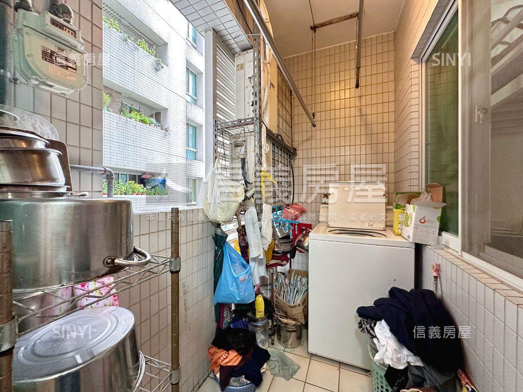 日成佳人●樓中樓房屋室內格局與周邊環境