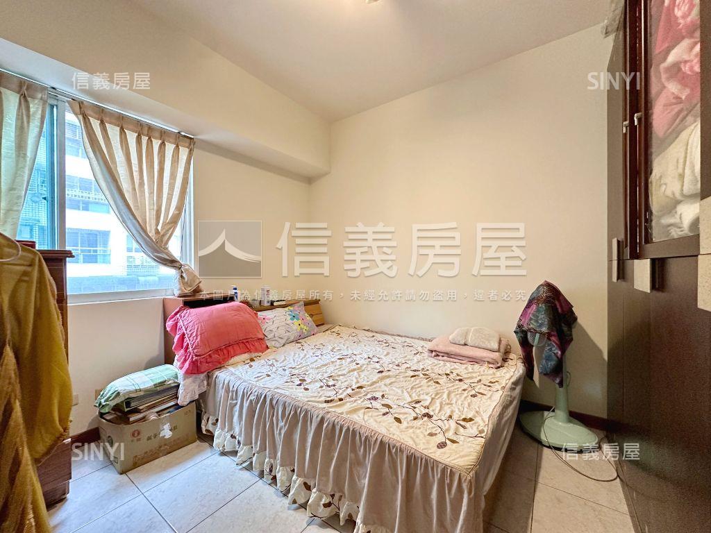 日成佳人●樓中樓房屋室內格局與周邊環境