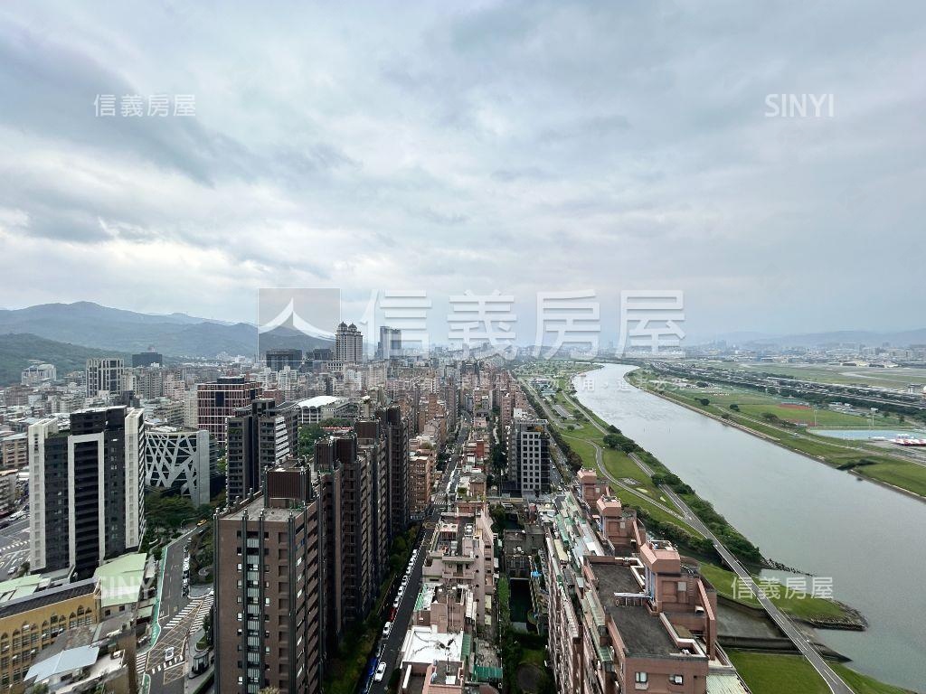 大陸工程河岸山景景觀戶房屋室內格局與周邊環境