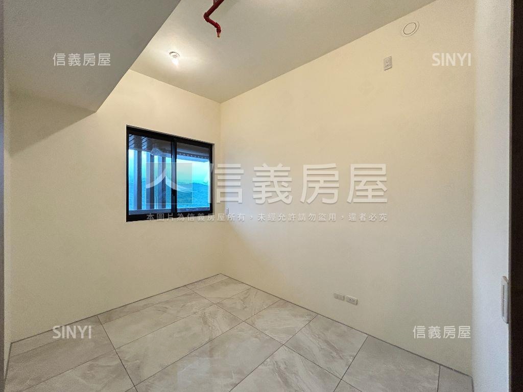 大陸工程河岸山景景觀戶房屋室內格局與周邊環境