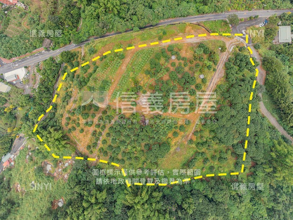 草屯約１１０７７坪土地房屋室內格局與周邊環境