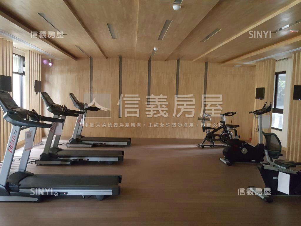 麗朵裝潢幸運七樓三房車位房屋室內格局與周邊環境