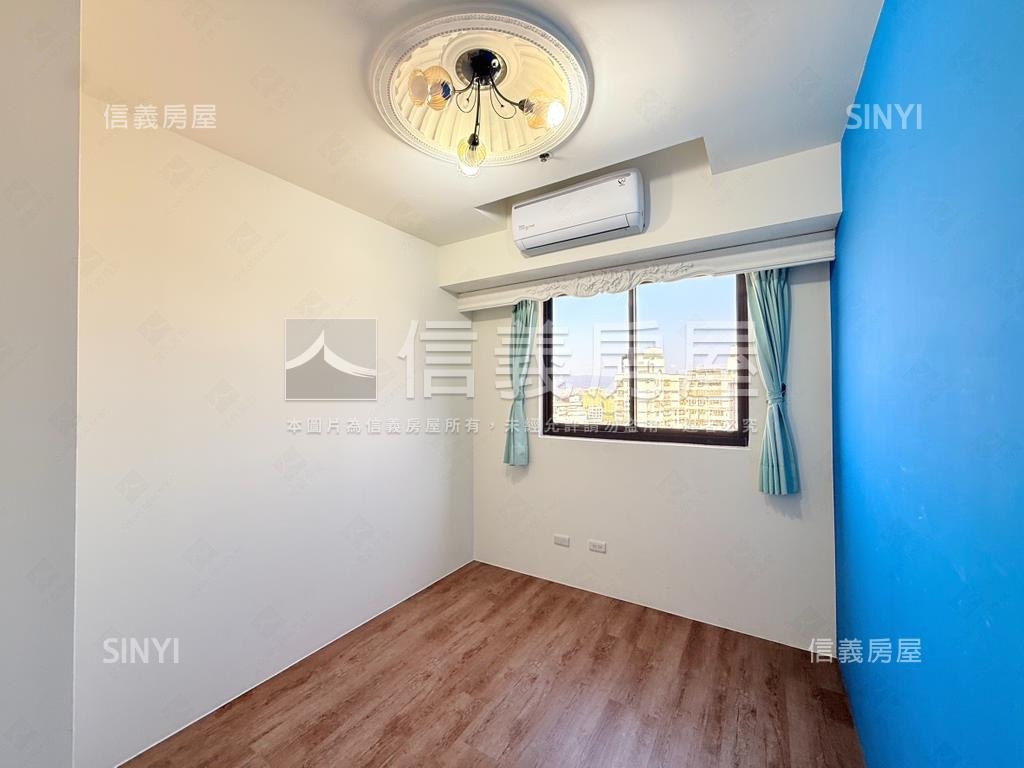 專任！帝王美妝３＋１車位房屋室內格局與周邊環境