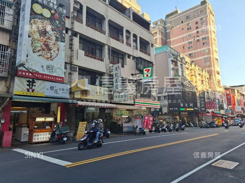 正精誠路熱鬧商圈金透店房屋室內格局與周邊環境