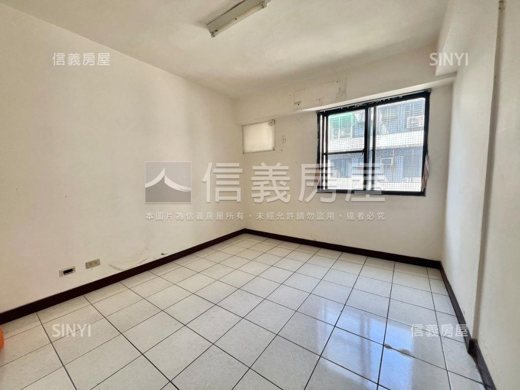 低總價７９８萬大四房房屋室內格局與周邊環境