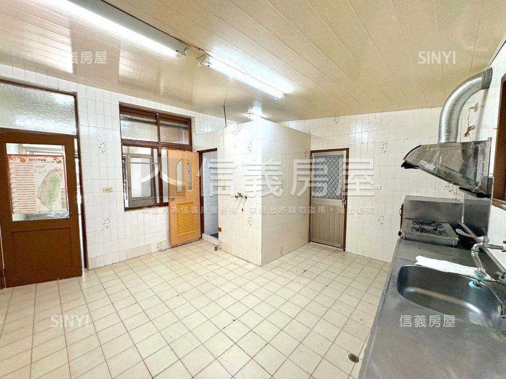 海中街傳統店住房屋室內格局與周邊環境