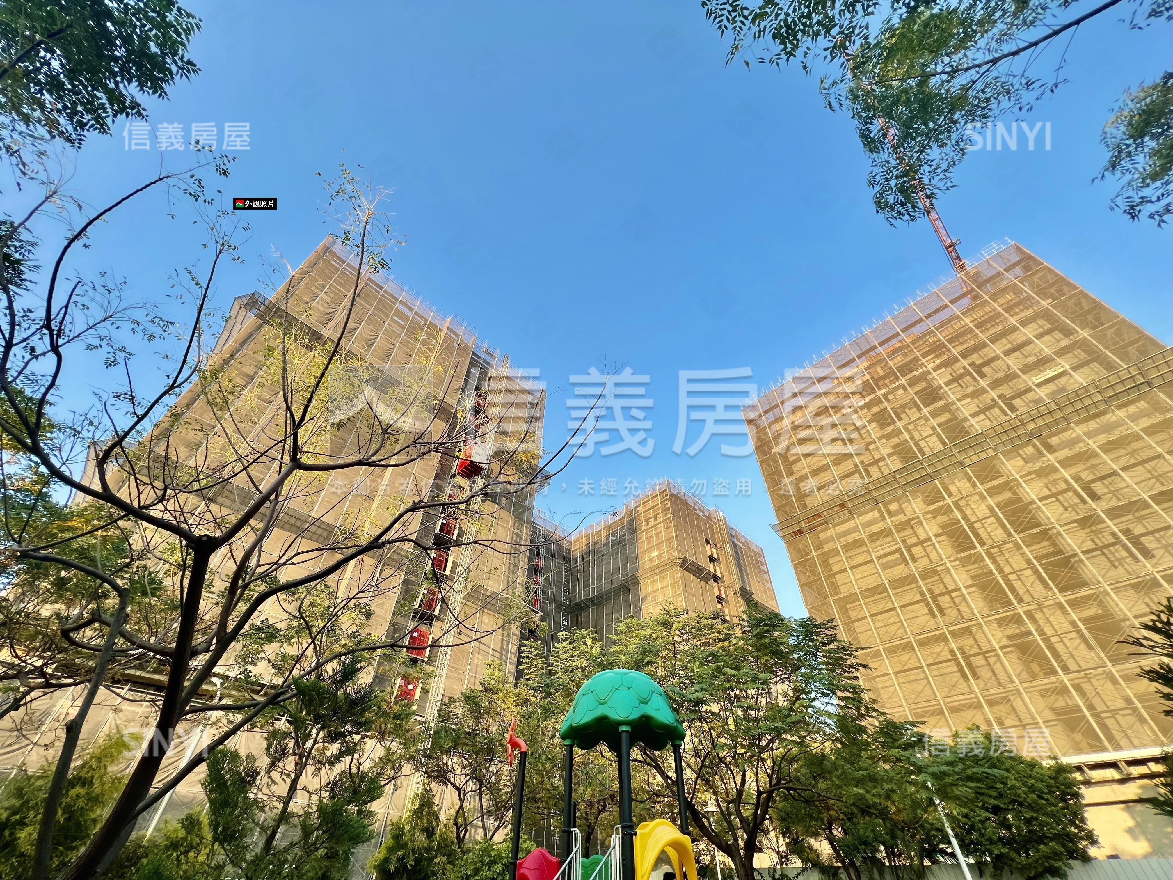 海佃國中小金店面雙車位房屋室內格局與周邊環境