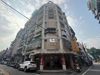 ．長壽街黃金店面