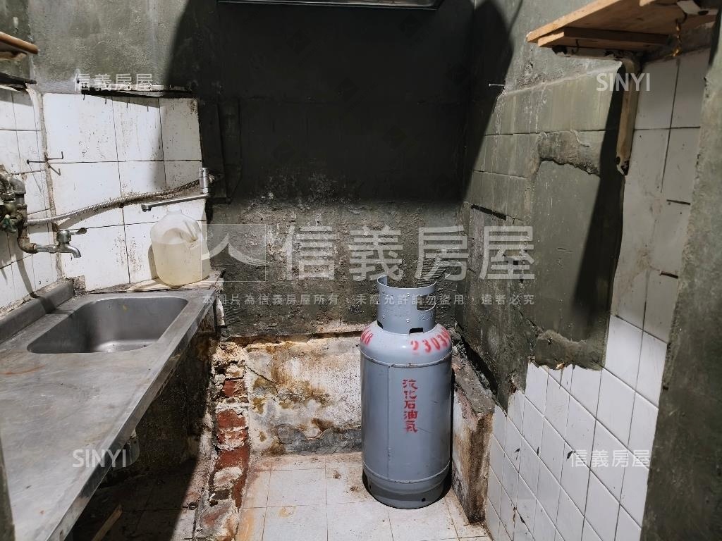 招財捷運萬大路都更區店辦房屋室內格局與周邊環境