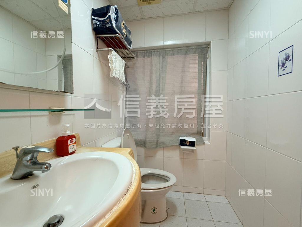 三代同堂名軒山莊透天美宅房屋室內格局與周邊環境