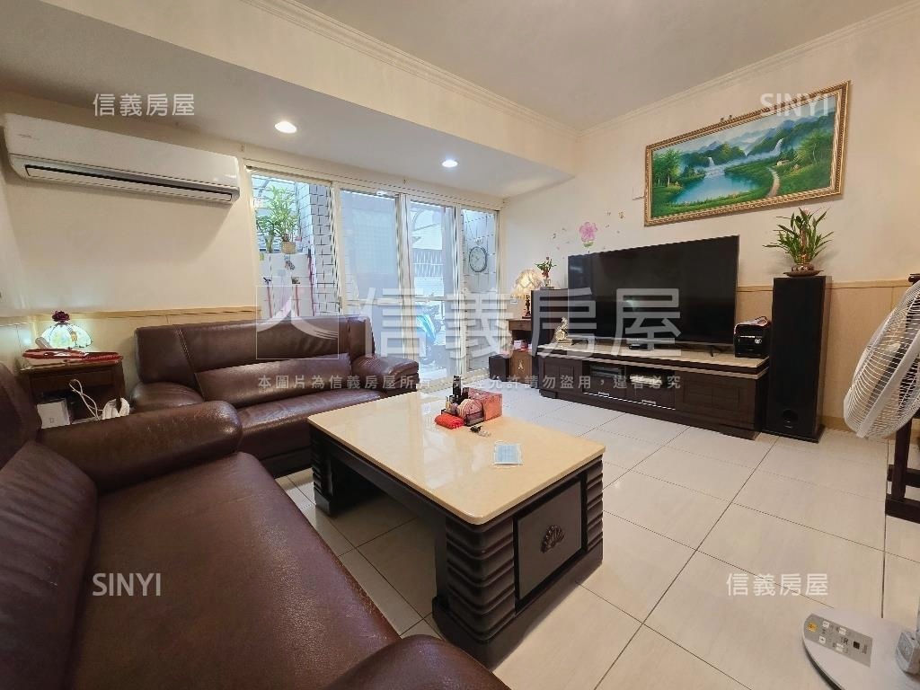 南山中學精緻一樓方便停車房屋室內格局與周邊環境