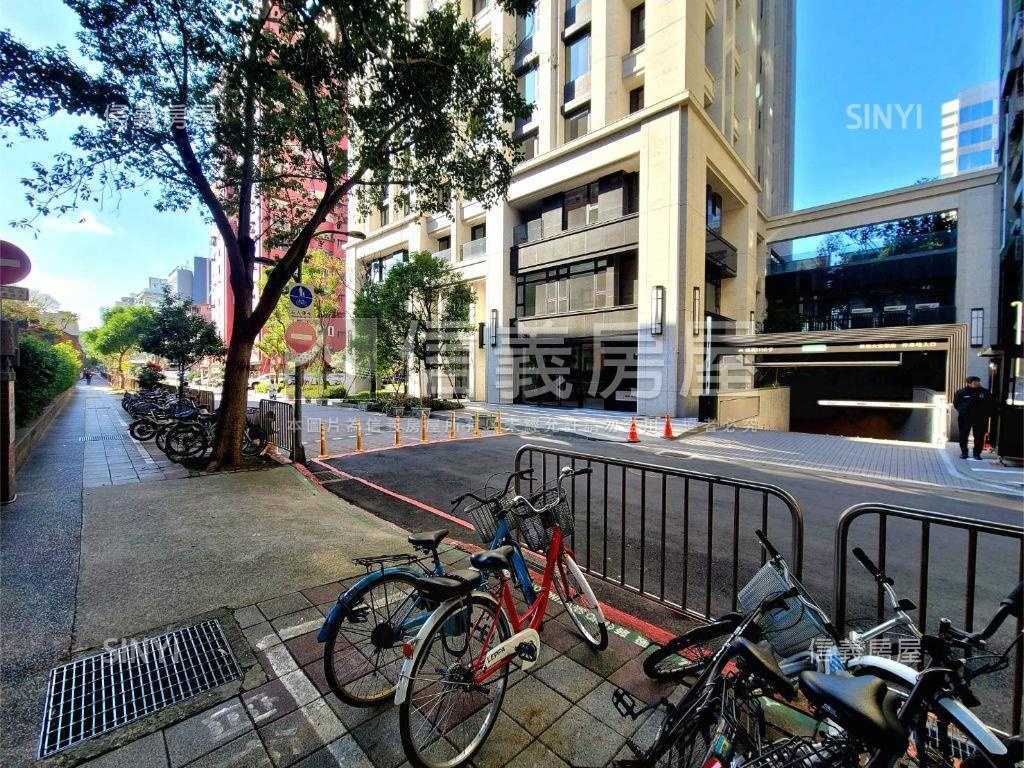 華固大安學府新屋三房房屋室內格局與周邊環境