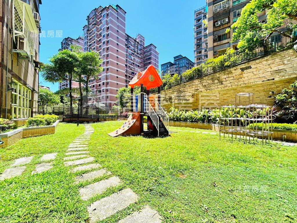 美景星雲力霸國鼎高樓房屋室內格局與周邊環境