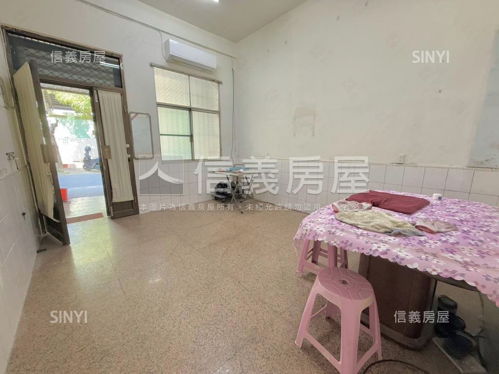 正義國小首排騎樓透天房屋室內格局與周邊環境