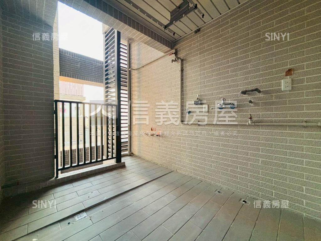 海安路｜朝東全新四房平車房屋室內格局與周邊環境