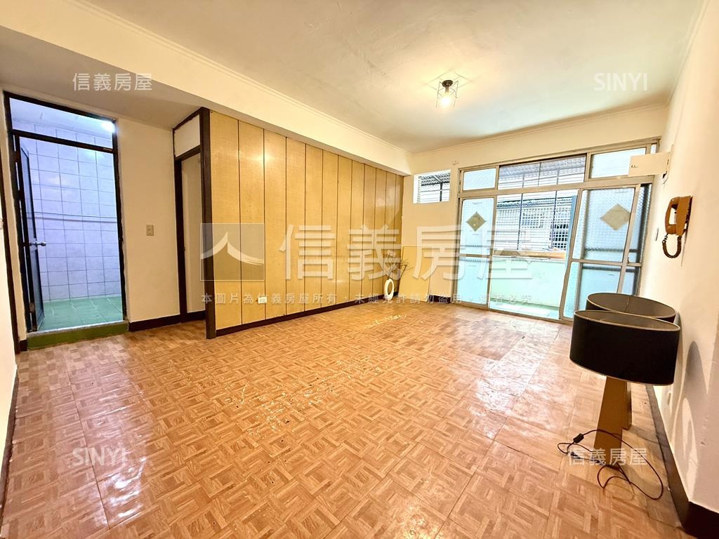 ★新埔捷運方正３樓美寓房屋室內格局與周邊環境