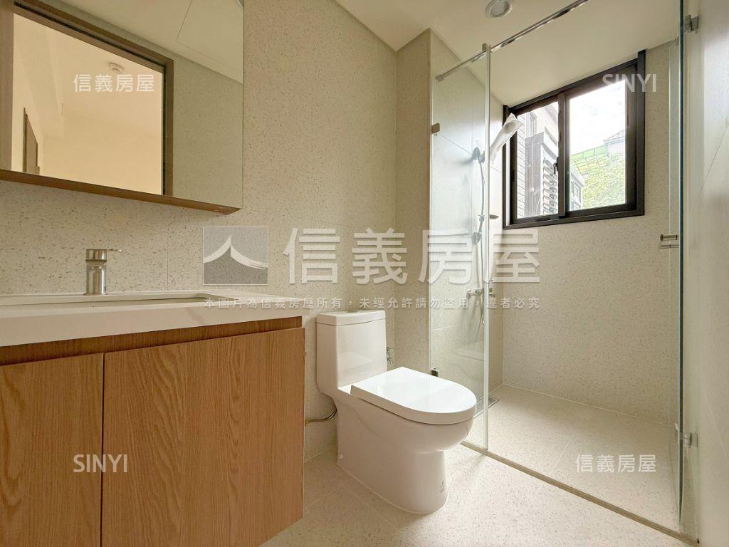 全新未住順天蘊華臨路別墅房屋室內格局與周邊環境