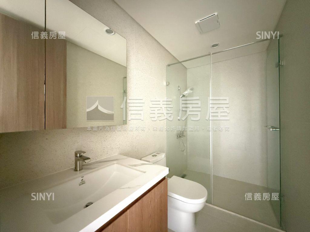 全新未住順天蘊華臨路別墅房屋室內格局與周邊環境