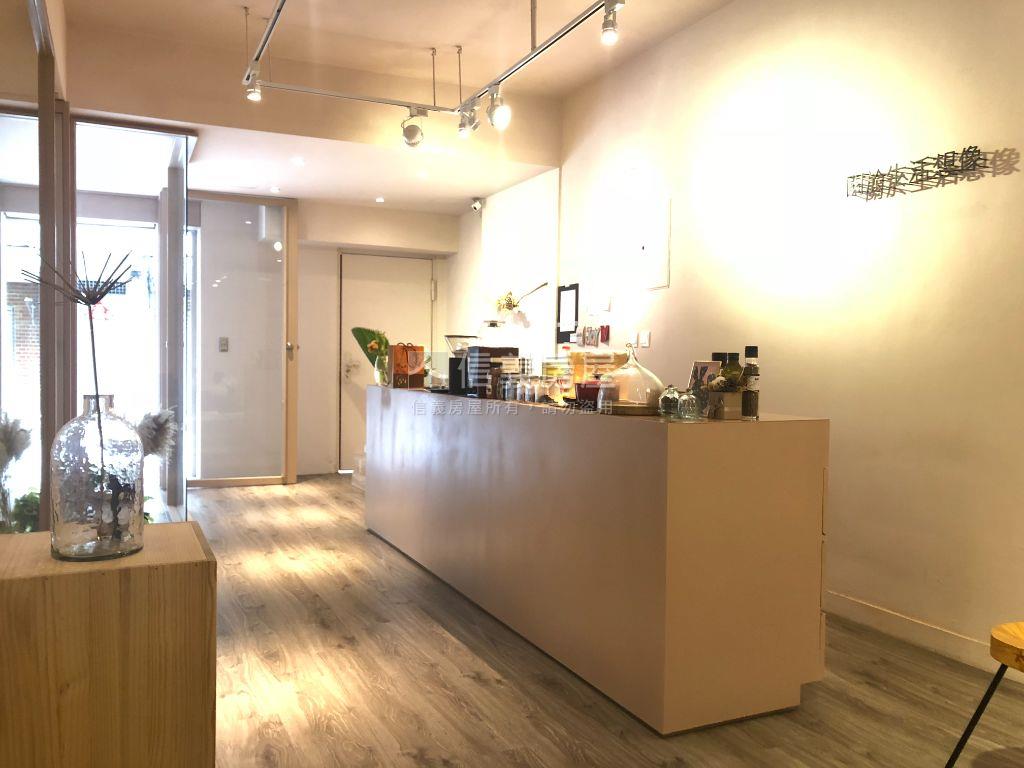 沁人心脾Ω通化店面房屋室內格局與周邊環境