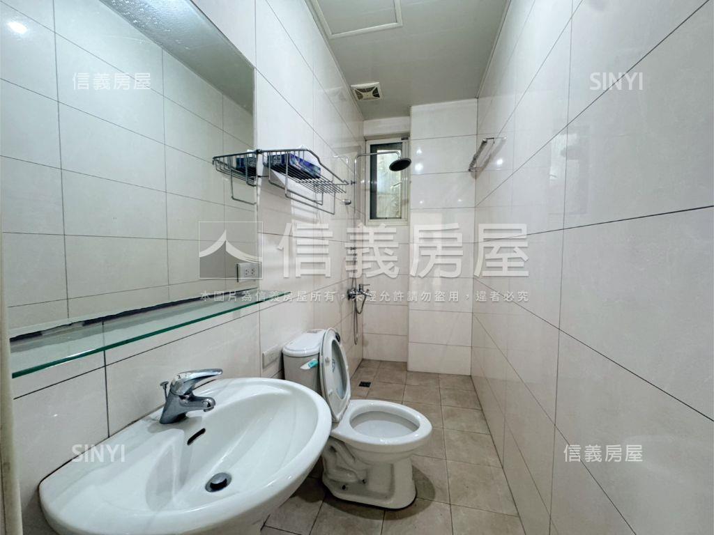 金龍鈔集一樓房屋室內格局與周邊環境