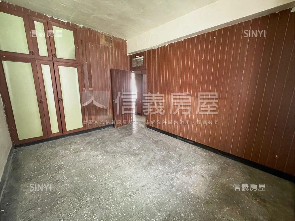 板橋公寓３房房屋室內格局與周邊環境