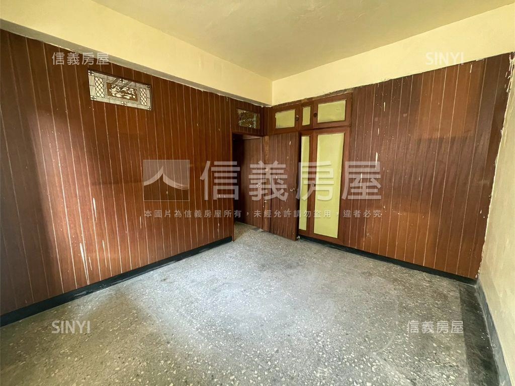 板橋公寓３房房屋室內格局與周邊環境