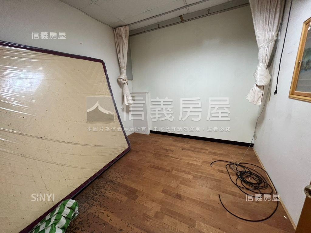 古色古香靜巷透天房屋室內格局與周邊環境