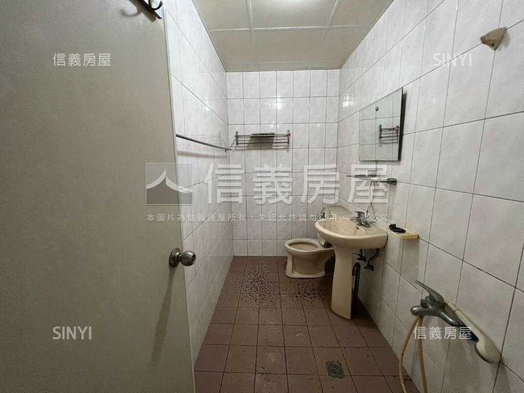 古色古香靜巷透天房屋室內格局與周邊環境