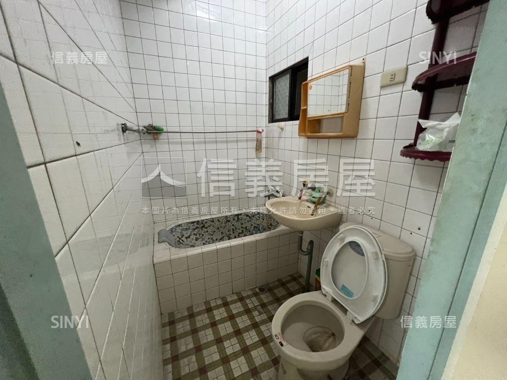 古色古香靜巷透天房屋室內格局與周邊環境