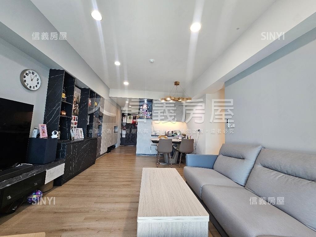 高鐵捷市城大三房附雙平車房屋室內格局與周邊環境