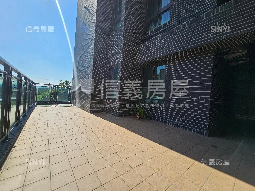 高鐵捷市城大三房附雙平車房屋室內格局與周邊環境