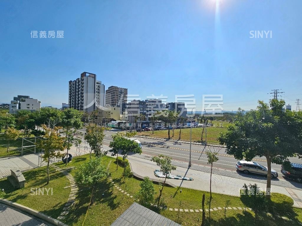 高鐵捷市城大三房附雙平車房屋室內格局與周邊環境