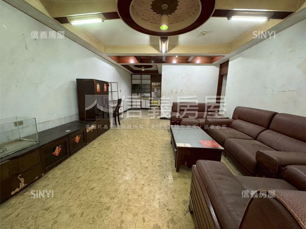榮星花園低樓層公寓房屋室內格局與周邊環境
