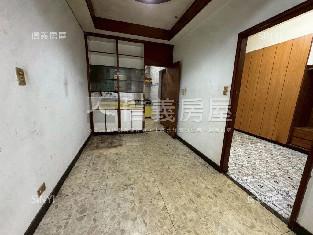榮星花園低樓層公寓房屋室內格局與周邊環境