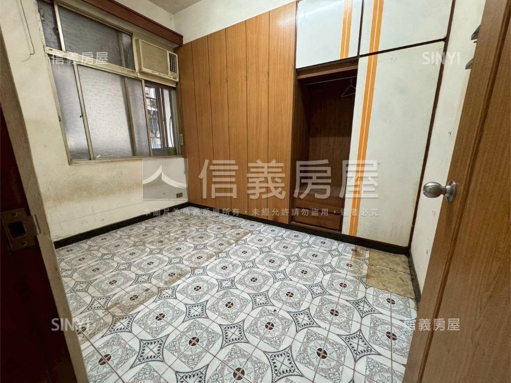 榮星花園低樓層公寓房屋室內格局與周邊環境