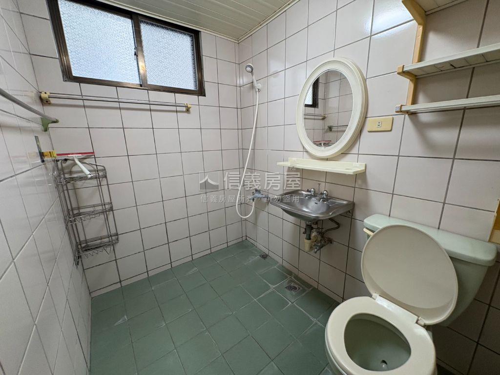 西區近居仁國中美三房房屋室內格局與周邊環境