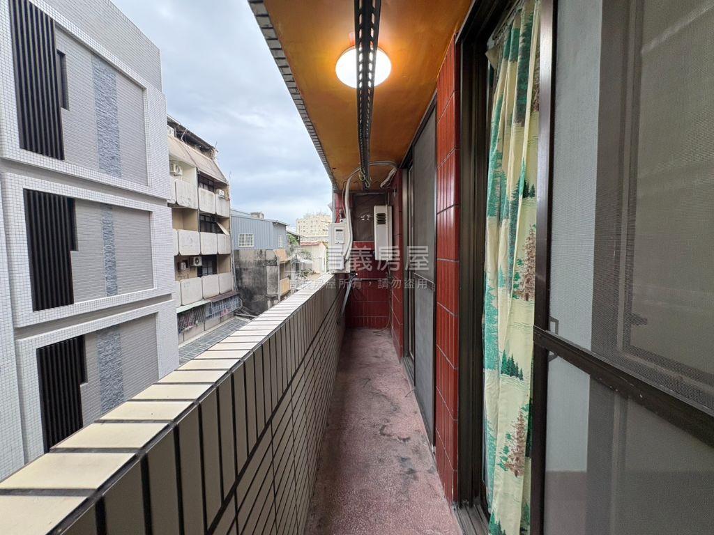 西區近居仁國中美三房房屋室內格局與周邊環境