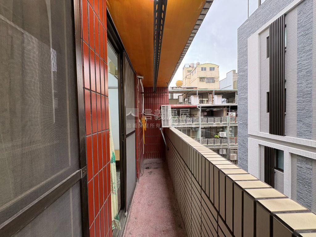 西區近居仁國中美三房房屋室內格局與周邊環境