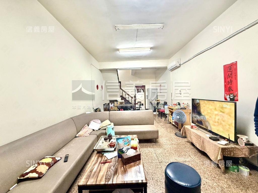 仁武仁慈正路透店房屋室內格局與周邊環境
