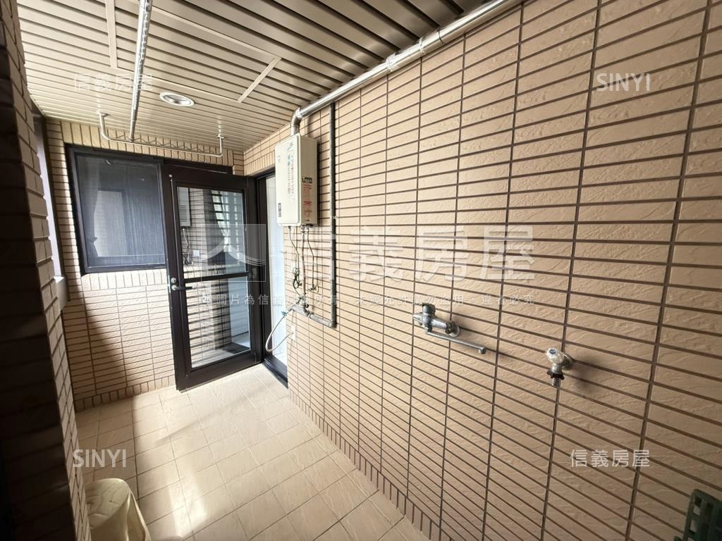 力麒首御臻藏美邸房屋室內格局與周邊環境