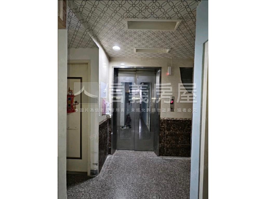 鶯桃美透天金雞母房屋室內格局與周邊環境