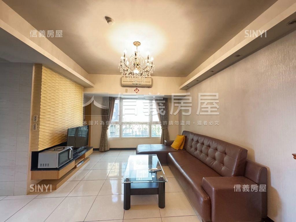 亞灣直接入住配平移車位房屋室內格局與周邊環境