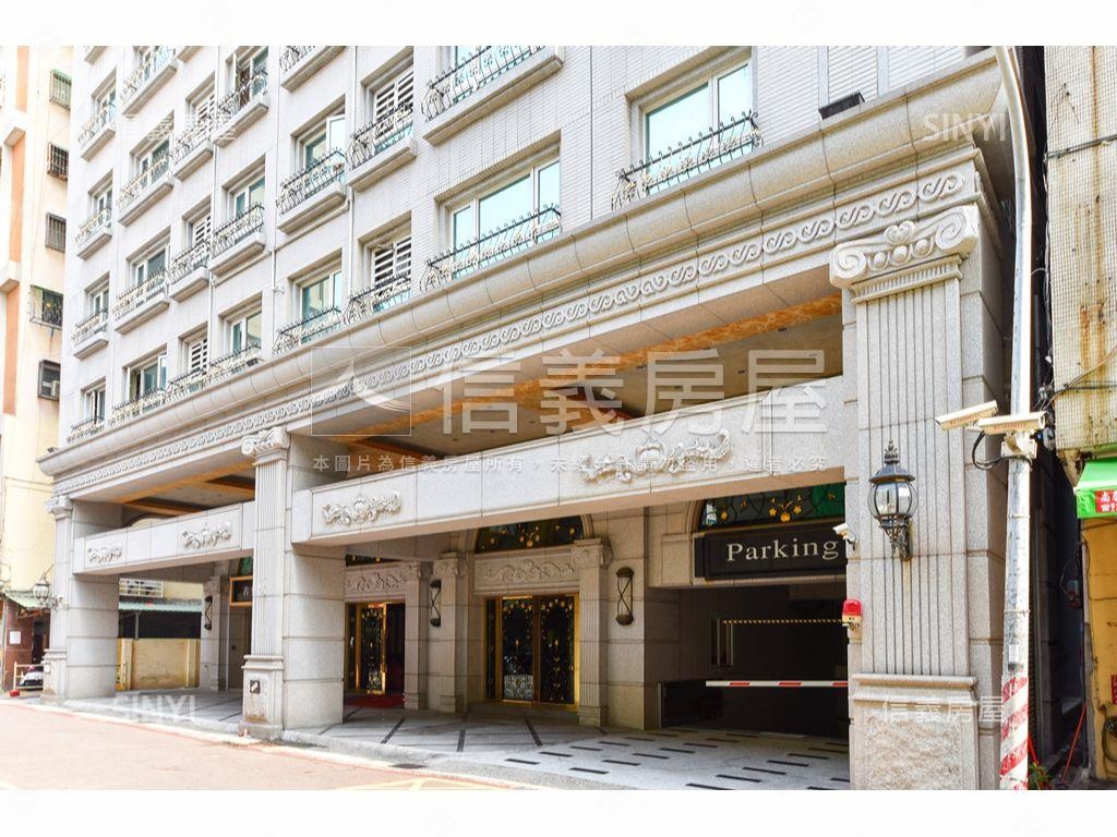 亞灣直接入住配平移車位房屋室內格局與周邊環境