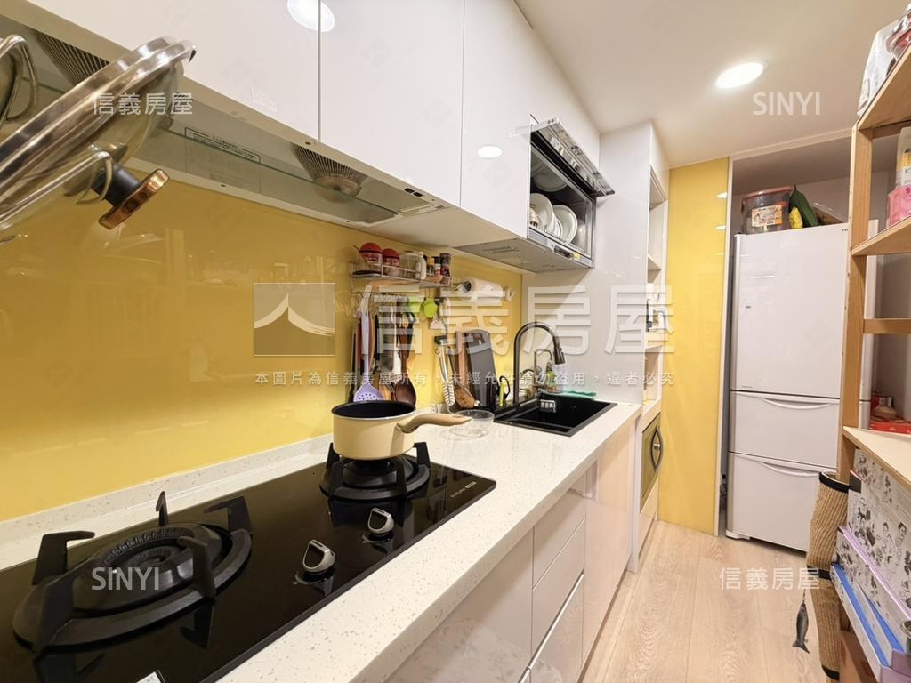 都特高樓舒適２房車位房屋室內格局與周邊環境