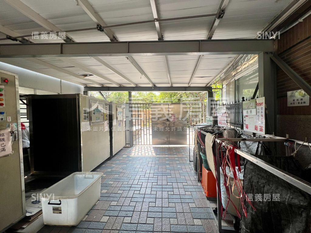 專畫世紀稀有次高樓美房房屋室內格局與周邊環境