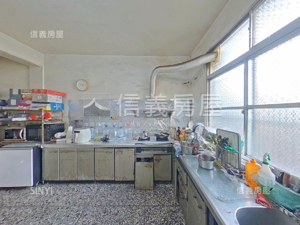 自強路近永安商圈店住房屋室內格局與周邊環境