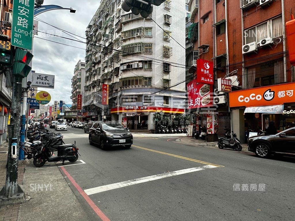 機能好四維公寓房屋室內格局與周邊環境