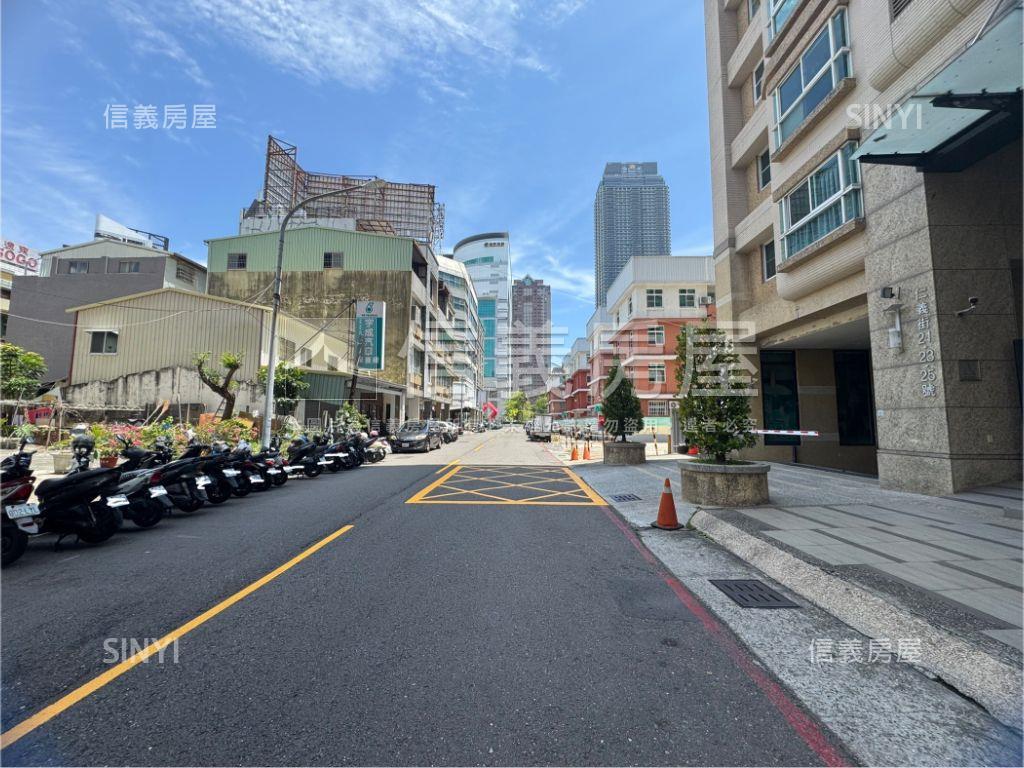 仁義街無夾層騎樓透天房屋室內格局與周邊環境
