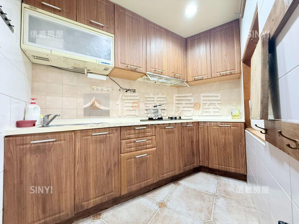 汾陽路大地坪採光透天房屋室內格局與周邊環境