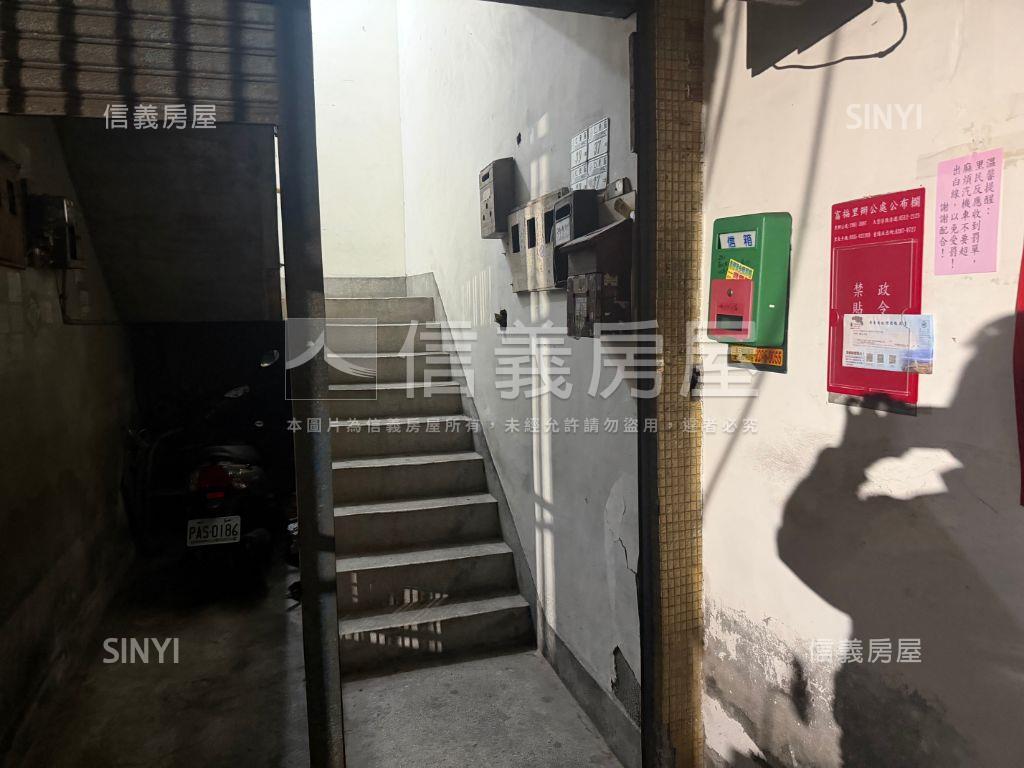 五華商圈仁愛低總小資宅房屋室內格局與周邊環境